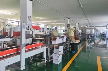 平泉市人民政府 動(dòng)態(tài)要聞 承德隆宏生物科技防疫生產(chǎn)兩不誤